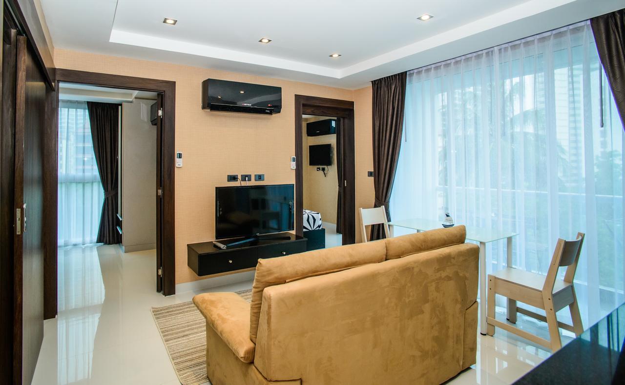 Serenity Pattaya Beach Exterior foto