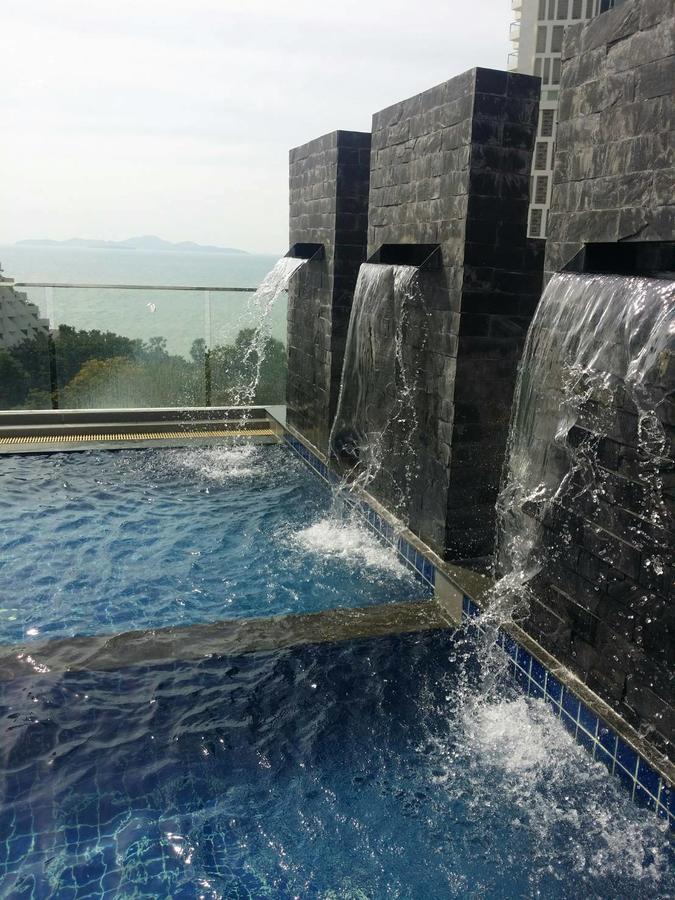 Serenity Pattaya Beach Exterior foto