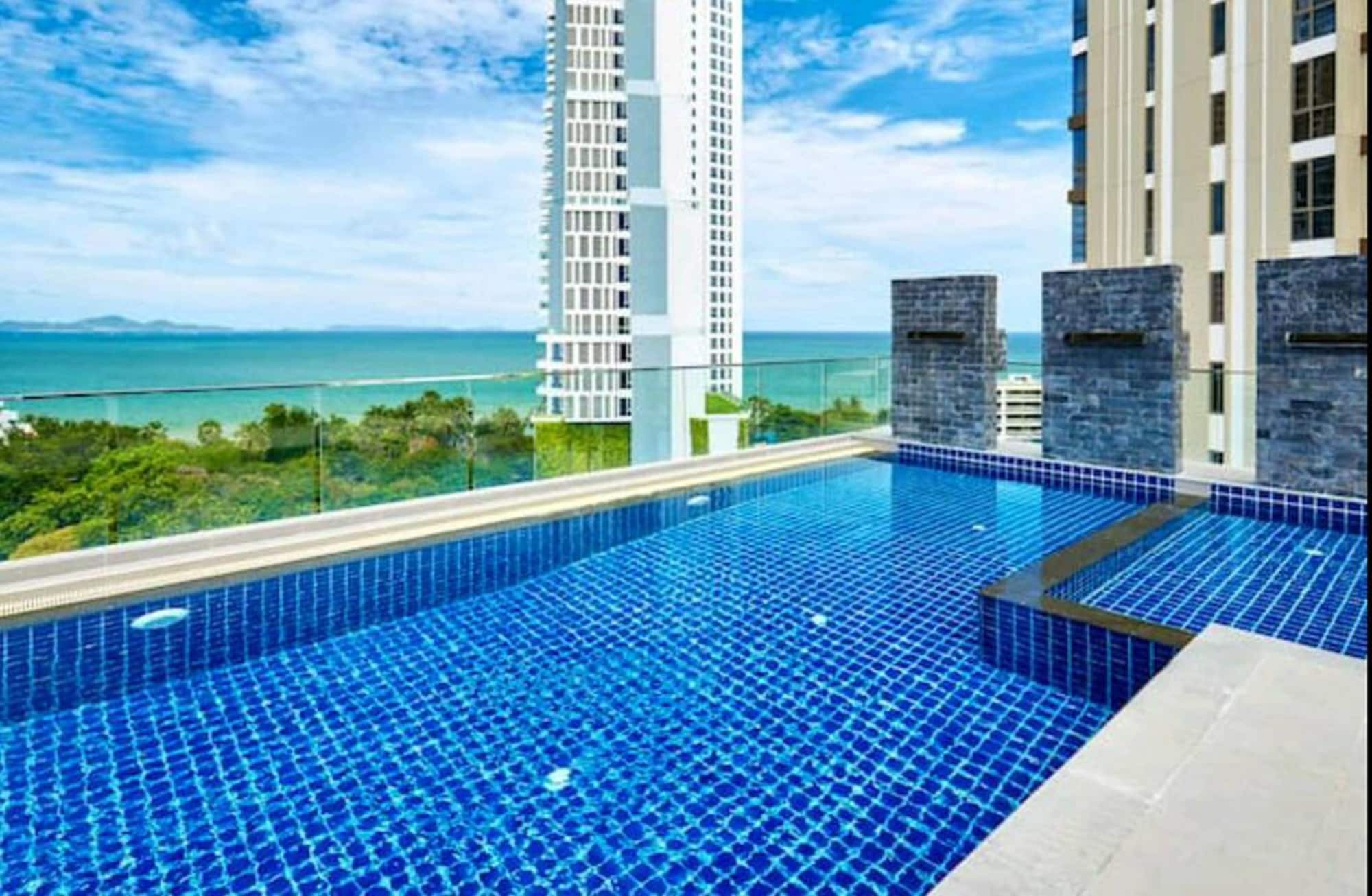 Serenity Pattaya Beach Exterior foto